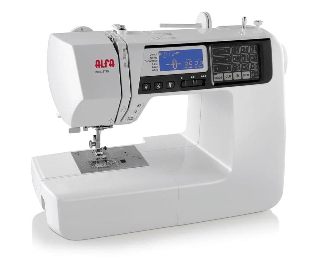 Gran variedad de máquinas de coser en venta en A Coruña